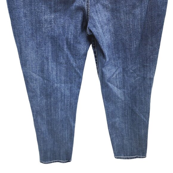 Chico's So Slimming Girlfriend Crops Jeans Women's‎ Size 10 Blue Medium Wash - Picture 7 of 10